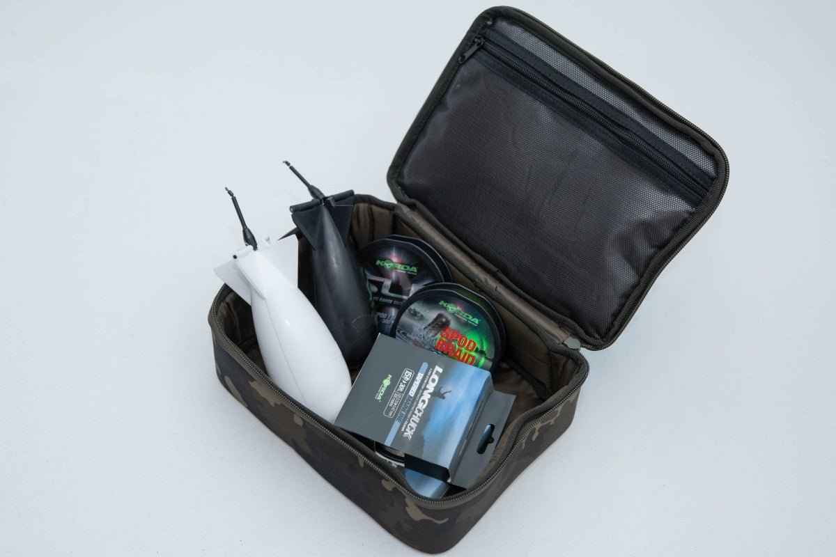 carp tackle bag Korda Tackle Pouch Dark Kamo | Carpela.it