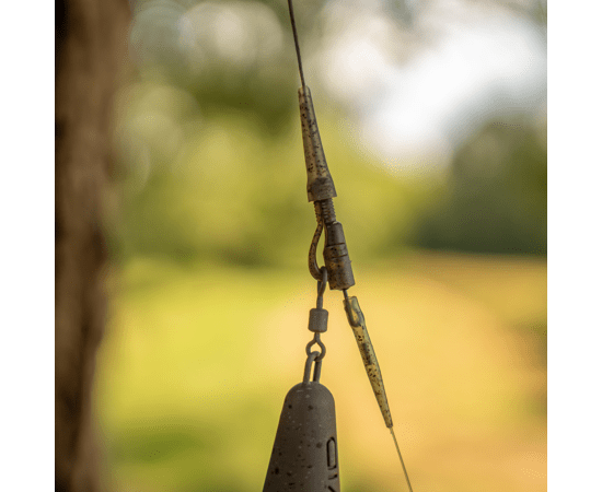 Immagine di Avid Outline FleckTone Pinned Lead Clips, per carpfishing venduto da Carpela