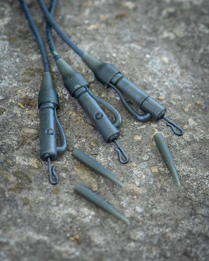 Immagine di Fox EDGES™ Tubing Leadclip Ready Rigs Size 7 3pcs, per carpfishing venduto da Carpela